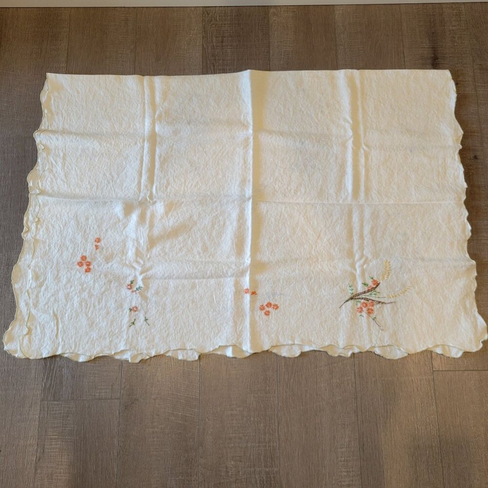 Vintage Cream Linen Tablecloth Unfinished Embroidery Project Scalloped Edges